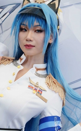 蓝发紧身制服长腿（6K） [35P]