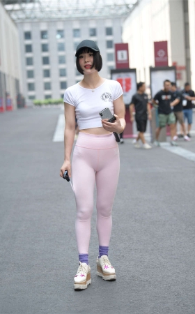 运动装美好身材