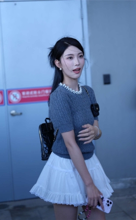 精致百褶裙