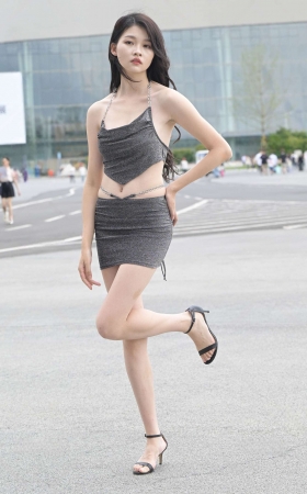 不能再短了 [23P]