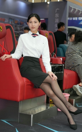25广州台球展靓丽的黑色丝小姐姐 [23P]