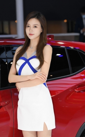 广州国际车展-美美哒车模~ [14P]