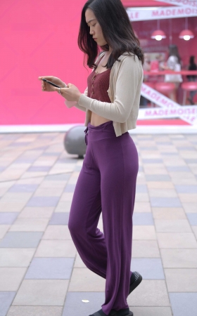 一个叫忧郁紫的姑娘 [14P]