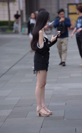 防水高跟美女