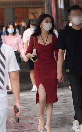 性感的包臀红裙 [23P]