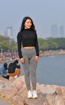 瑜伽美女的故事