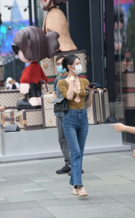 端庄大气牛仔裤美姐 [24P]