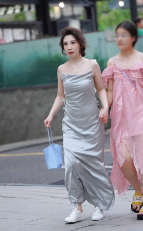 露背长裙 [11P]
