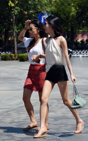 7-26 美不美看大腿 [32P]