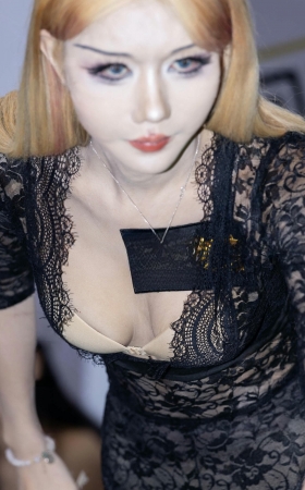 杭州台球展-选美冠军宫梦儿（小芭比）黑丝美胸 [13P]