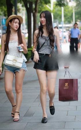 性感不失气质美 [15P]
