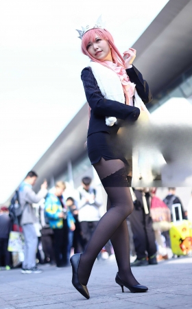 黑丝女王 [17P]