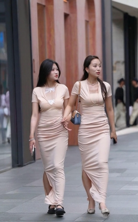 长裙姐妹 [6P]