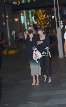 美女姐妹 [19P]