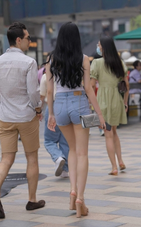 高挑 [22P]