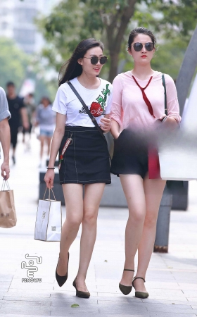 短裙，美腿，高跟 [12P]