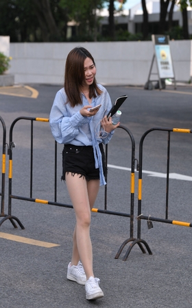 运动鞋丝袜美女