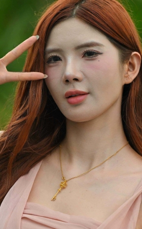 26529-37-115√外拍美腿-诗佳 11P