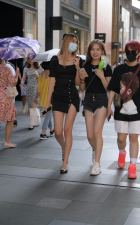 美腿短裙小姐姐组合 [15P]