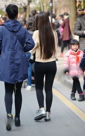 甜甜的小妹—-（14P） [14P]