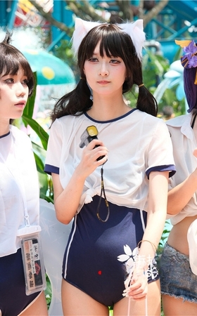 水上乐园cos小姐姐(335P)