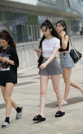 百褶超短裙小仙女 [21P]