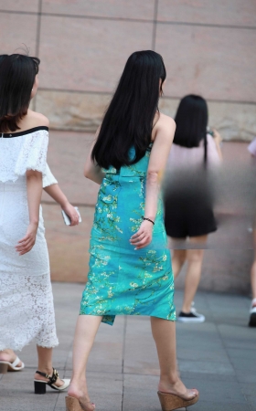 这是把床单穿出来啦？ [12P]