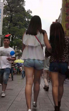 性感美腿高跟鞋热裤雪纺衫女神