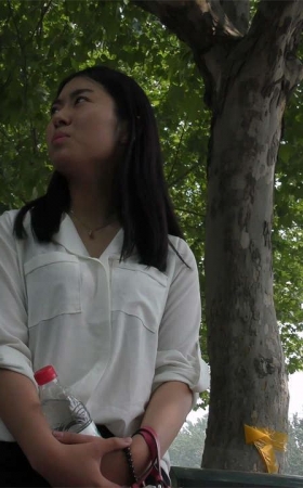 学妹超圆润白皙美足