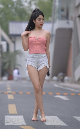 [一始专区] 孤单心事  【图片➕视频】 [10P]