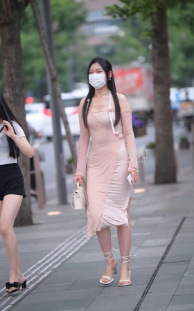 街拍韵味朲槭，美zu [23P]