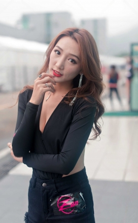 2019泛珠美艳小舒 [12P]