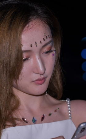 靓丽白裙小姐姐 [14P]