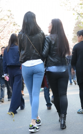 高挑的蓝牛妹—-（18P） [18P]