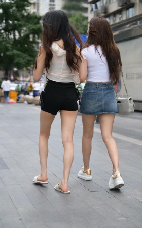 美腿姐妹 [21P]