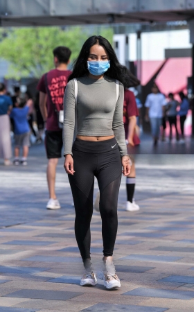 耐克紧身运动裤美女 [14P]