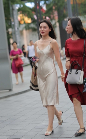 丝裙** [21P]