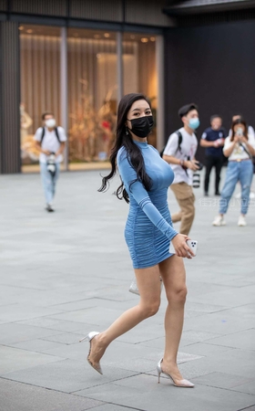 韵味的包臀裙美少fu 【套图+视频】 [8P]