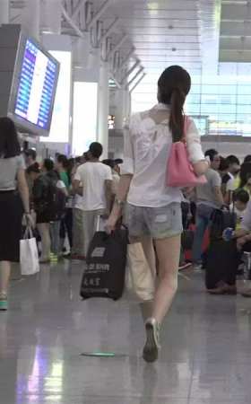 清新脱俗的美女