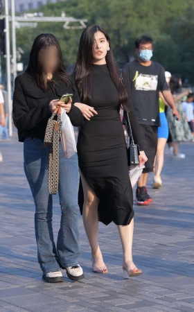 黑色包臀裙美女 [36P]