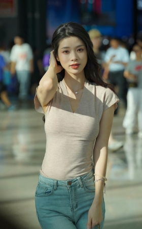 搭讪街拍牛仔裤漂亮小姐姐 [19P]