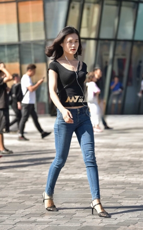 精致长腿紧牛小姐姐 [25P]