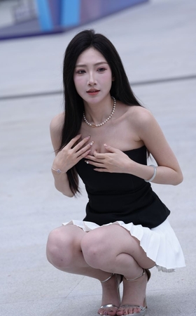 黑白搭配小瑞瑞 [50P13V-5.92GB]