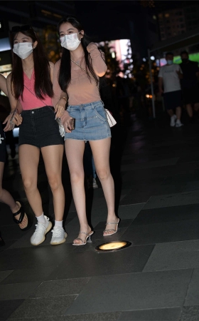 清秀甜美可爱