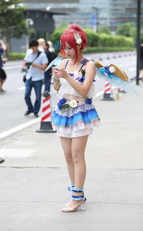 街头cosplay肉丝美女3A318[243M]