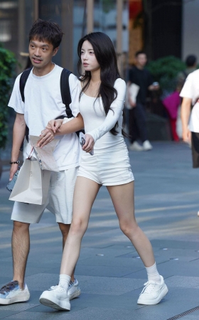 250610-3 25p