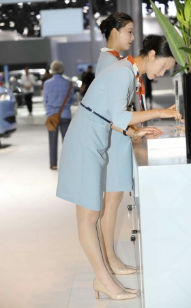 世界级展会轻熟礼仪高挑肉丝美腿高跟 10P