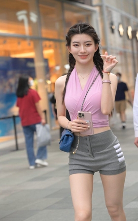 靓丽粉色系 [97P1V-1.95GB]