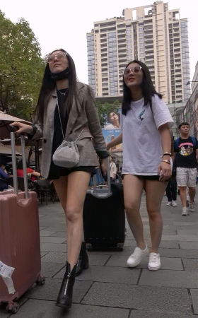 美腿性感大美女