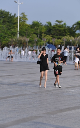 高跟鞋少妇